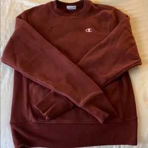 Champion crew neck sweatshirt (Women’s)